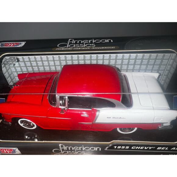 MotorMax 1955 Chevy Bel Air RED American Classics 1:24 Die Cast Car NEW in box - Picture 5 of 5